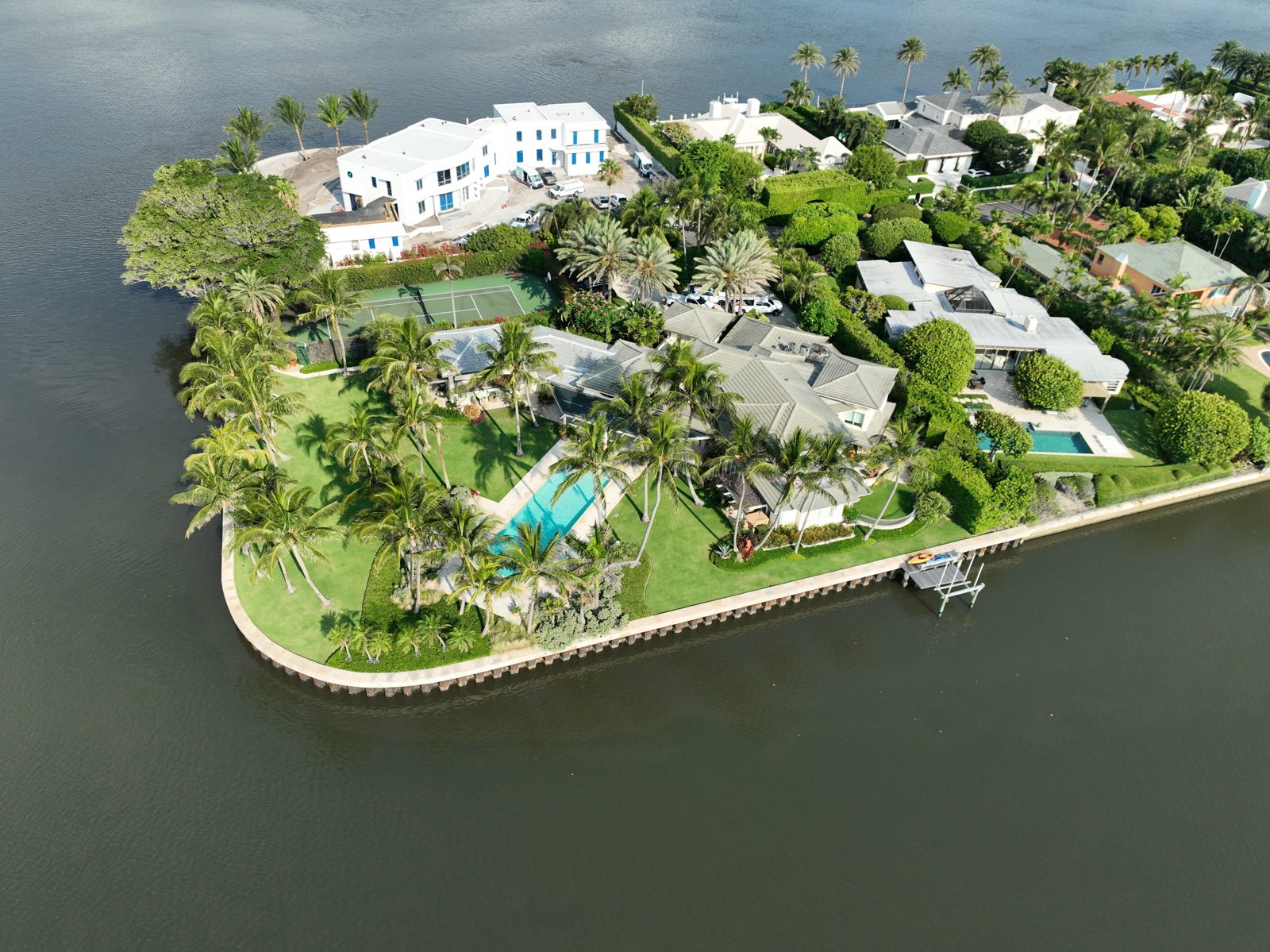 Aerial of a Palm Beach estate before the roof work
